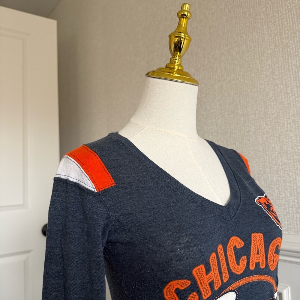 Team Apparel Chicago Bears Women's Long Sleeve Tee - Navy and Orange - Picture 2 of 5